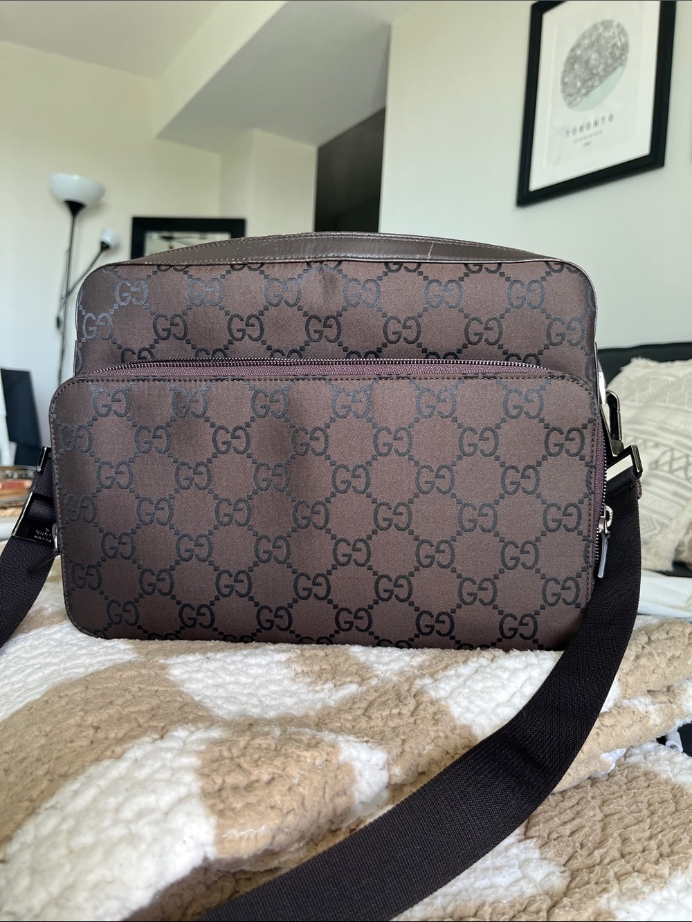 Gucci Brown GG Supreme Messenger Crossbody